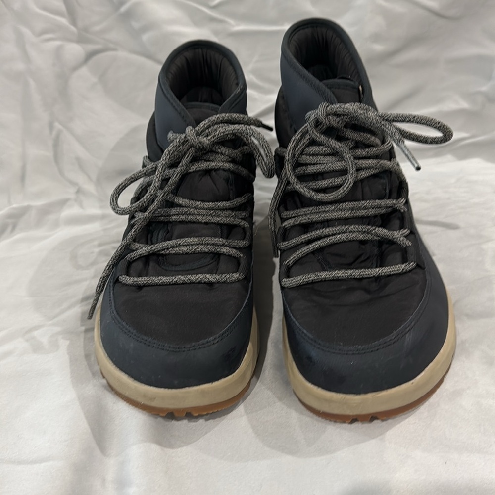Women’s Columbia Omni-Heat snow boot size 10 - Picture 2 of 7